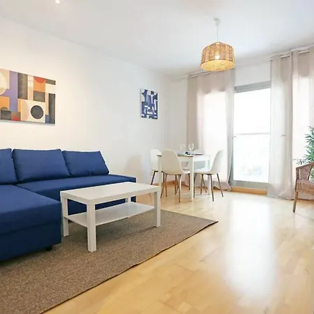 Casa Fenicia - Cosy With Free Private Parking Apartament